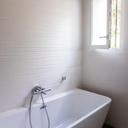 Aux Coquelicots Sauvages Affittacamere